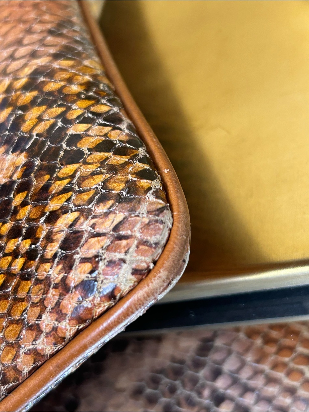 Dooney & Bourke Brown Snakeskin-Print Wristlet Approx. 7 x 4 - Picture 11 of 15